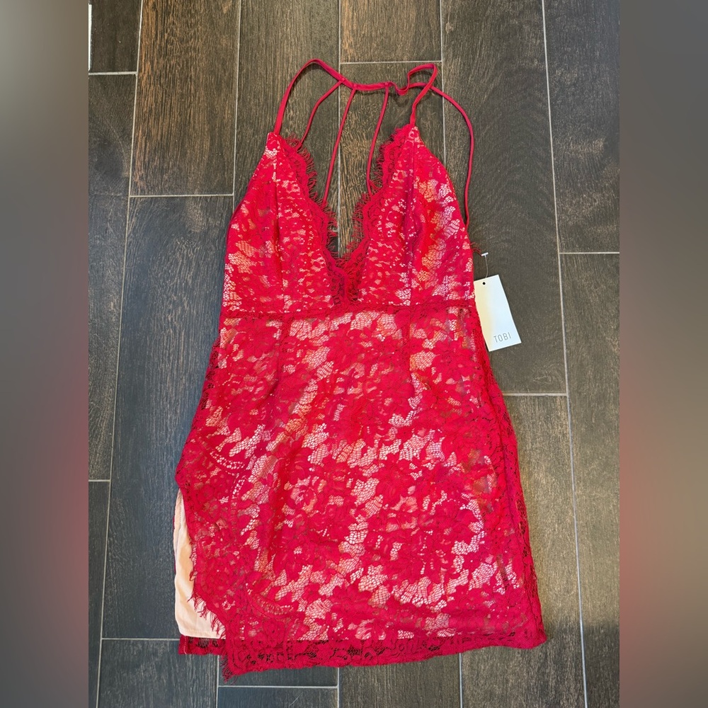 Tobi Scarlet Lace Dress